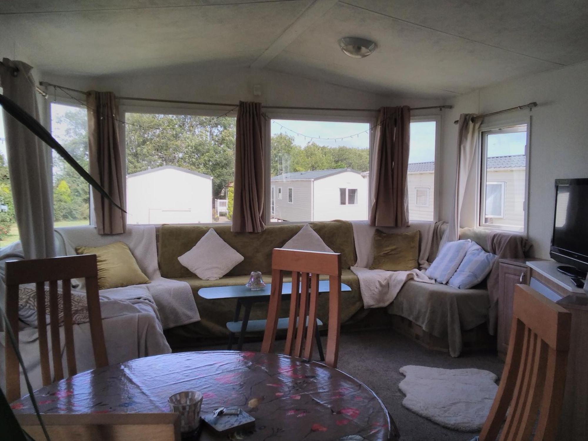 Private Caravan Situated At Parkdean Holiday Resort St Margaret'S At Cliffe Number 18 Exterior foto