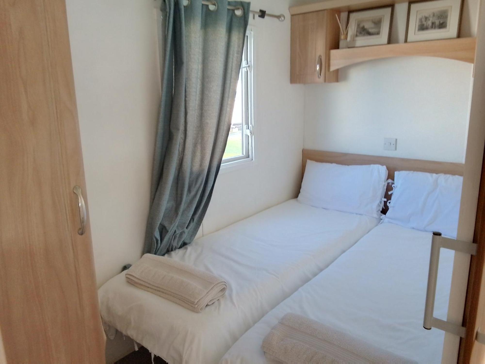 Private Caravan Situated At Parkdean Holiday Resort St Margaret'S At Cliffe Number 18 Exterior foto